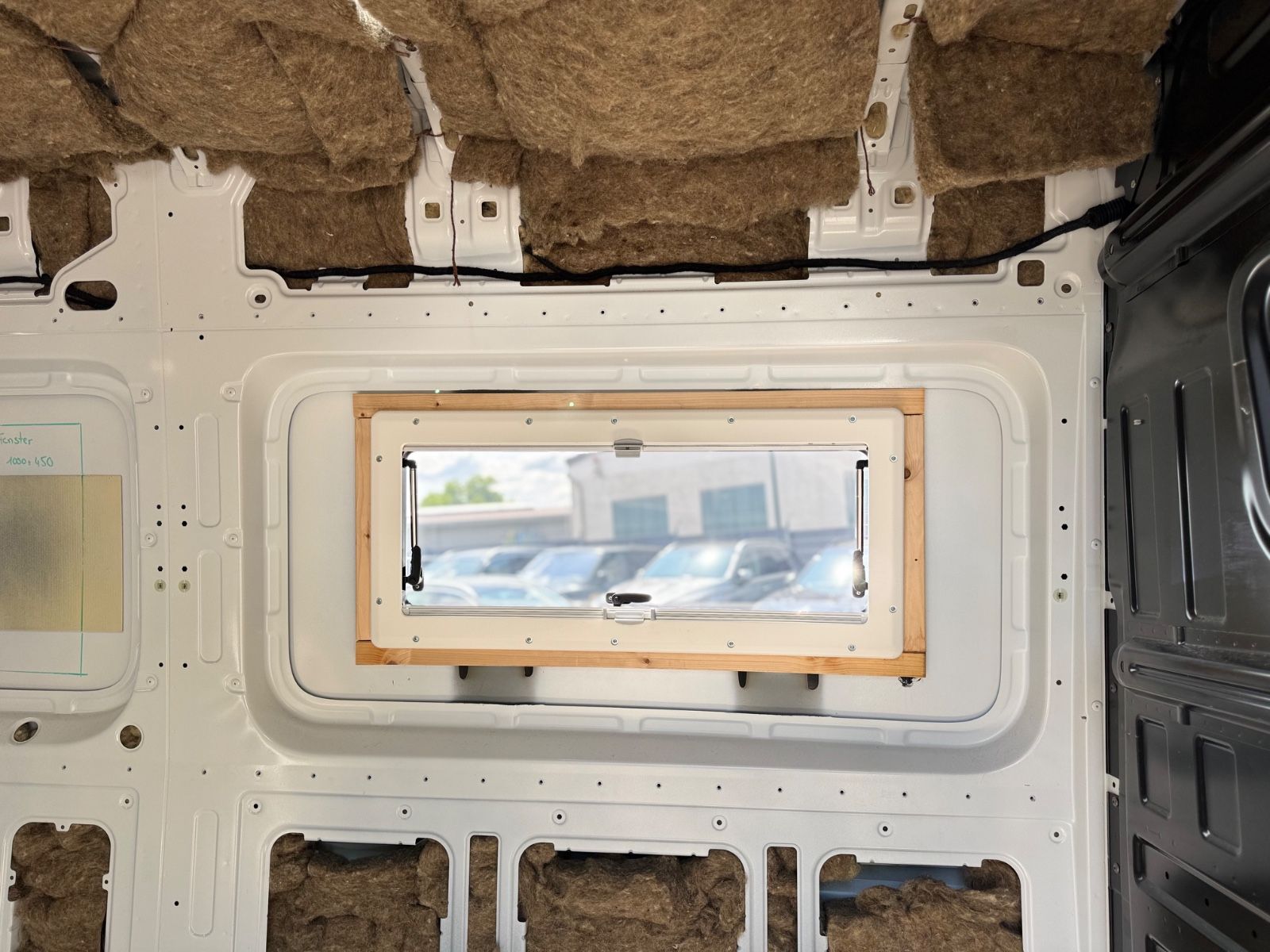 Fahrzeugabbildung Volkswagen CRAFTER L4 H3 *KLIMA*NAVI*ALLWETTER*R-KAMERA*