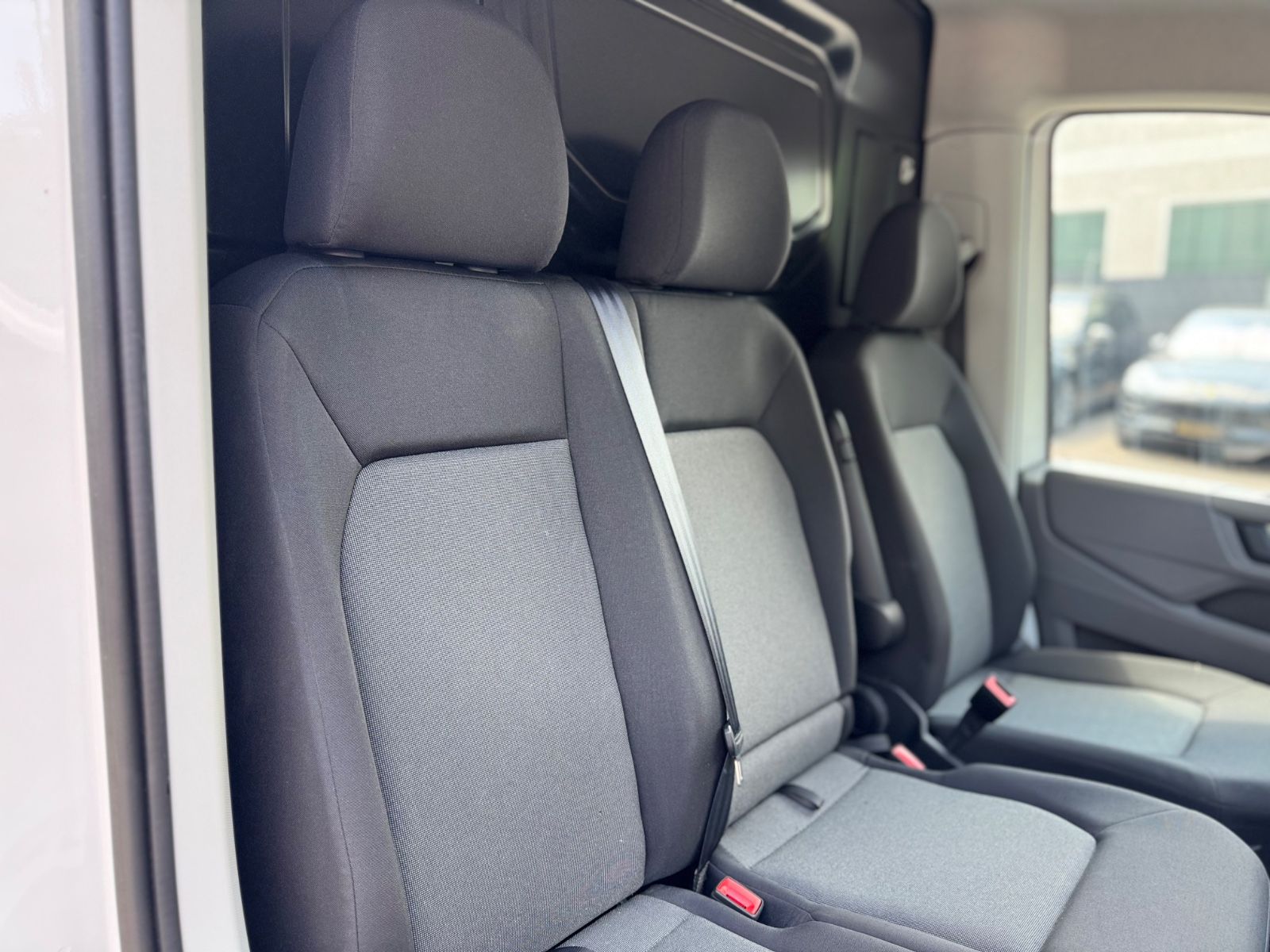 Fahrzeugabbildung Volkswagen CRAFTER L4 H3 *KLIMA*NAVI*ALLWETTER*R-KAMERA*