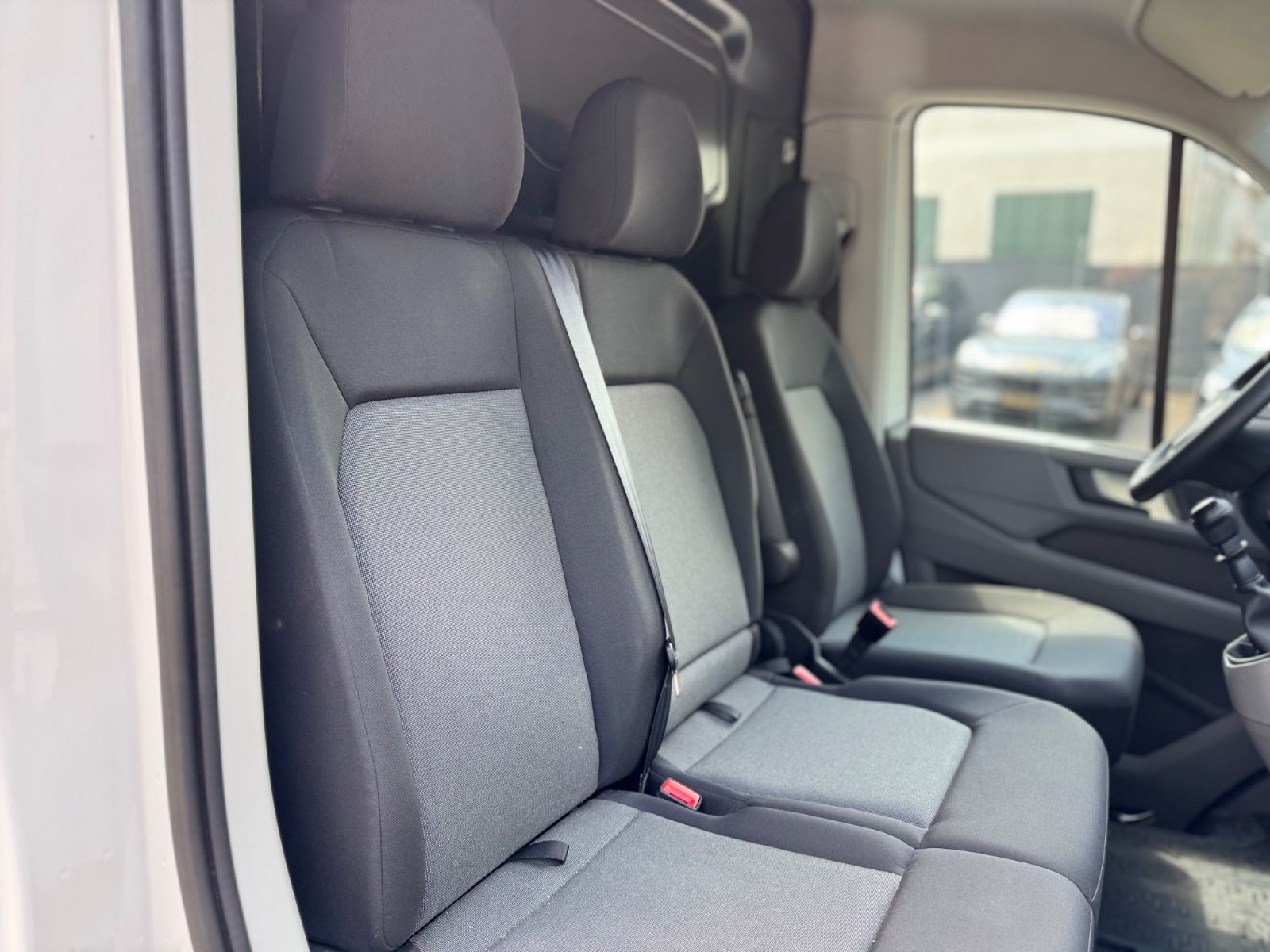 Fahrzeugabbildung Volkswagen CRAFTER L4 H3 *KLIMA*NAVI*ALLWETTER*R-KAMERA*