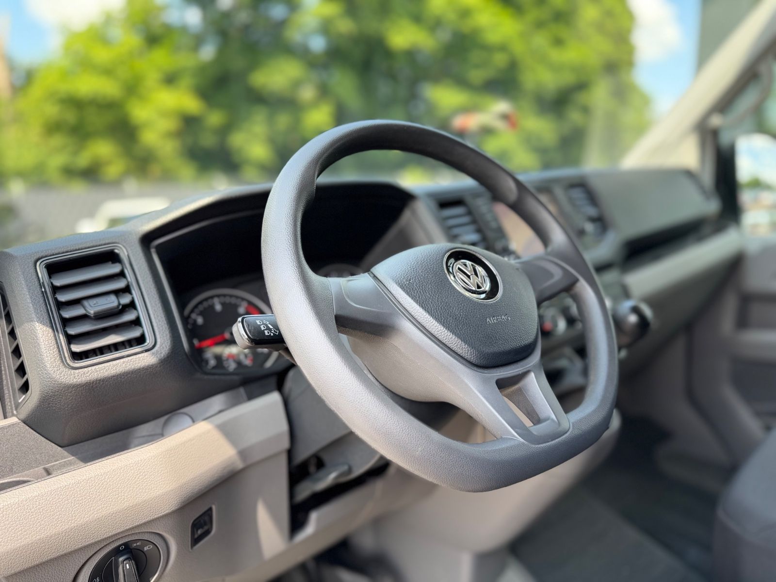 Fahrzeugabbildung Volkswagen CRAFTER L4 H3 *KLIMA*NAVI*ALLWETTER*R-KAMERA*