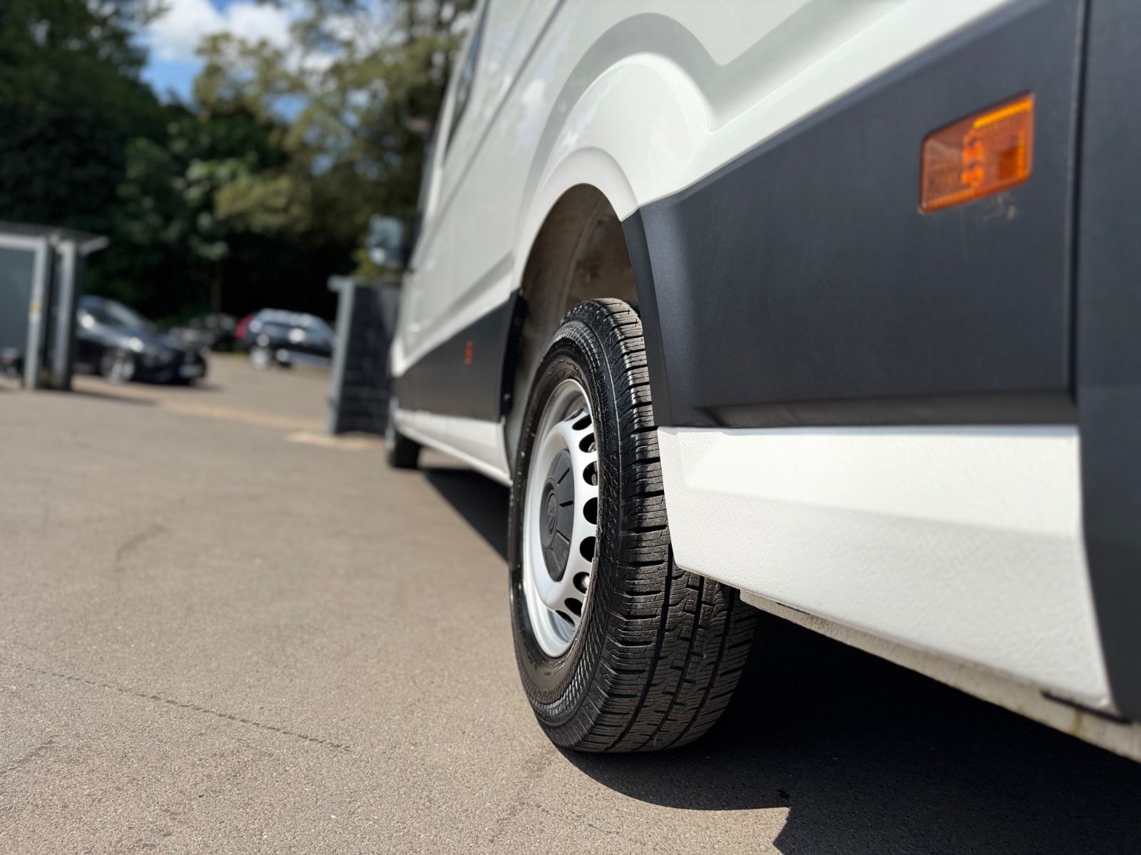 Fahrzeugabbildung Volkswagen CRAFTER L4 H3 *KLIMA*NAVI*ALLWETTER*R-KAMERA*