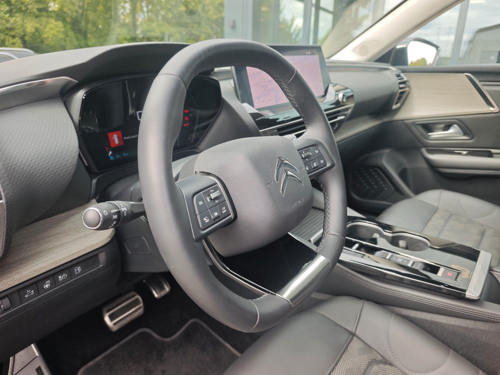 Fahrzeugabbildung Citroën C5 X SHINE PLUG IN HYBRID*1.HD*LED*360 KAM*EL.SD