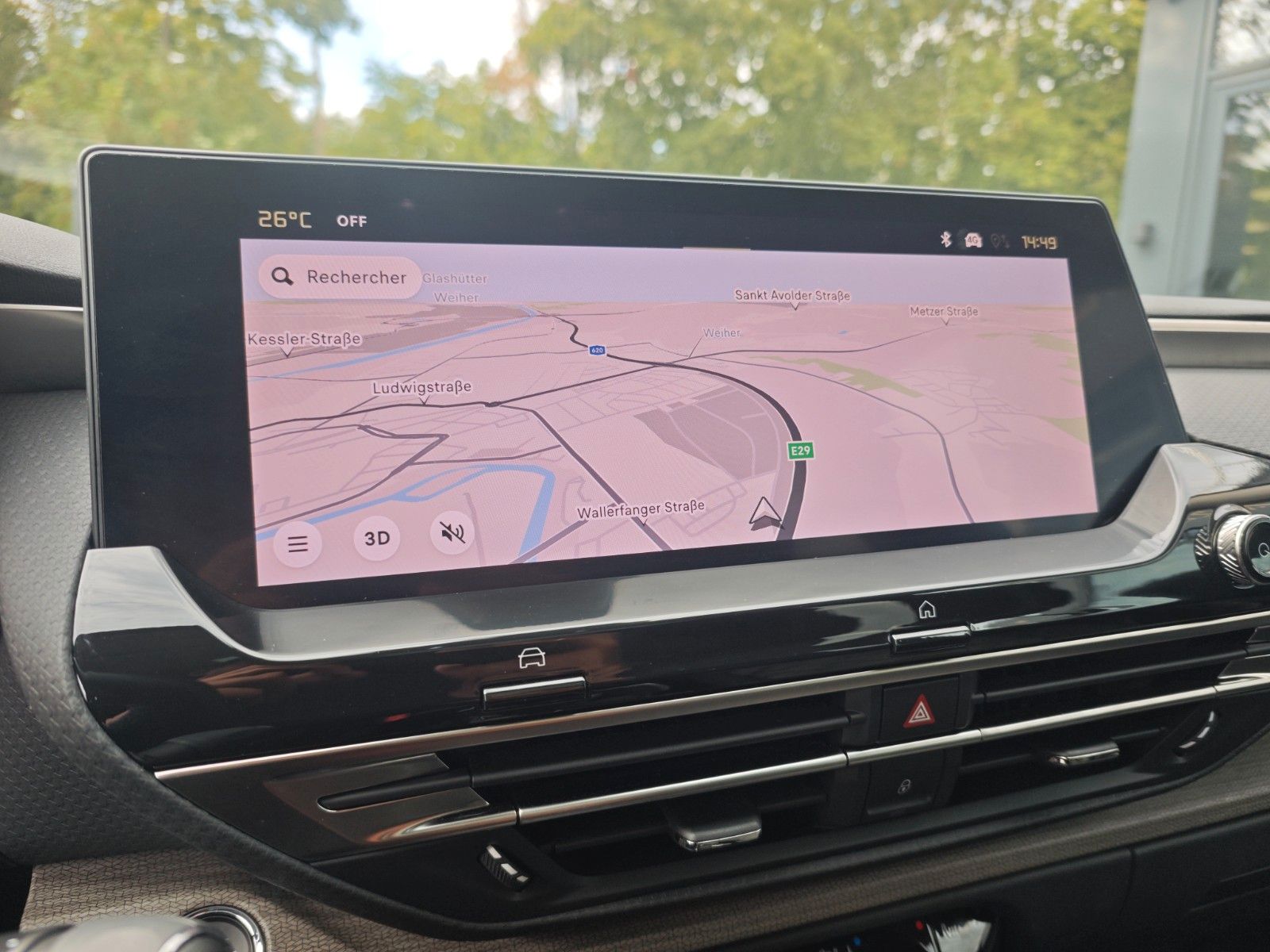 Fahrzeugabbildung Citroën C5 X SHINE PLUG IN HYBRID*1.HD*LED*360 KAM*EL.SD