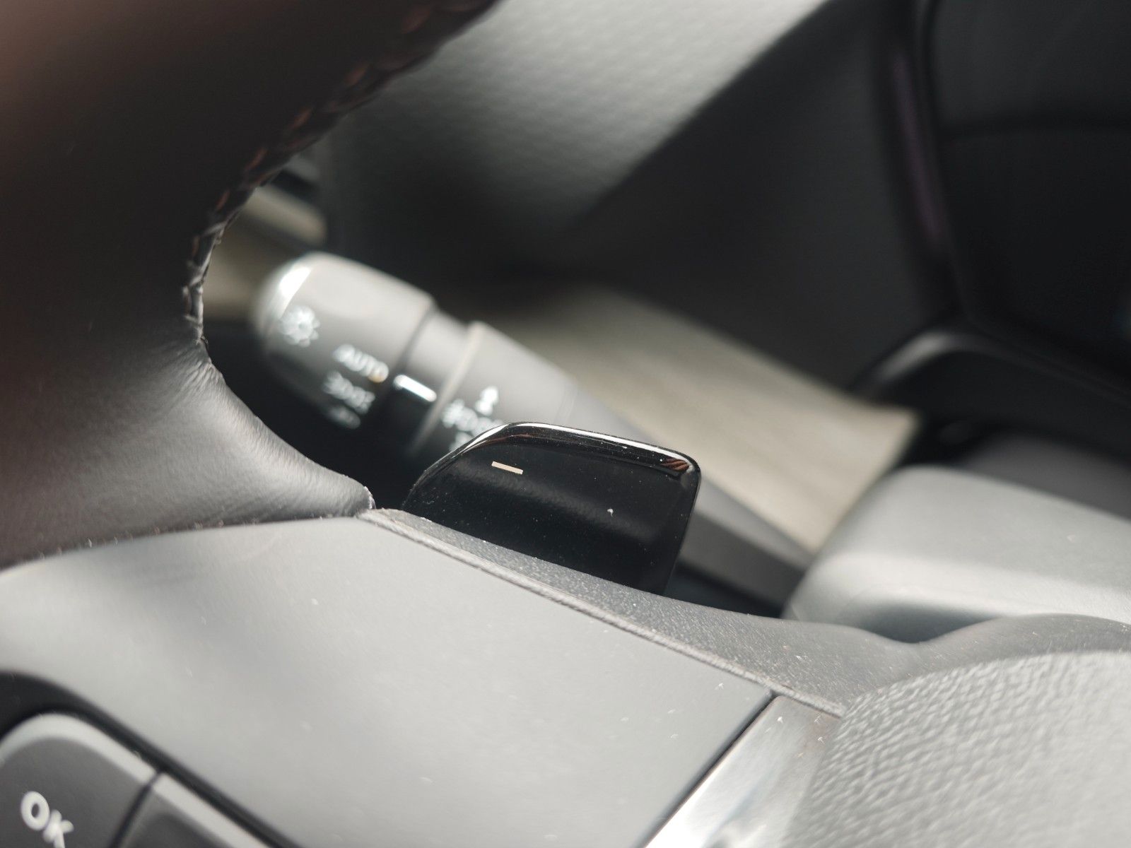 Fahrzeugabbildung Citroën C5 X SHINE PLUG IN HYBRID*1.HD*LED*360 KAM*EL.SD