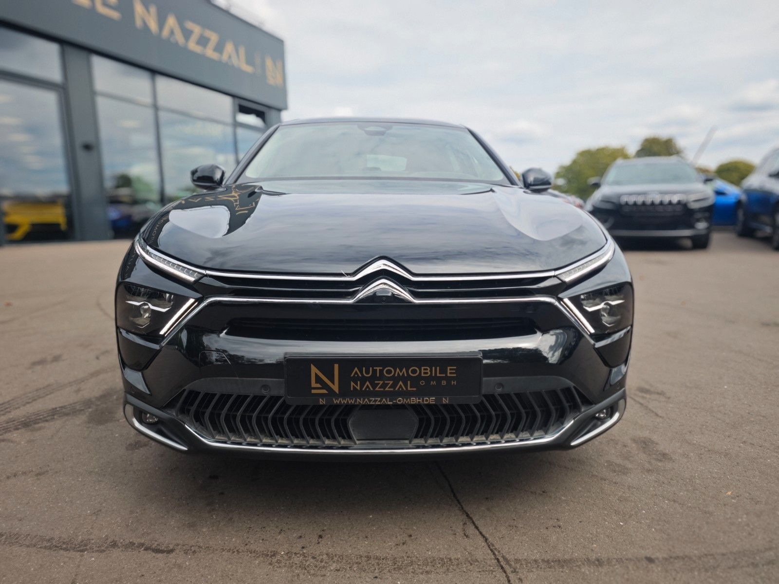 Fahrzeugabbildung Citroën C5 X SHINE PLUG IN HYBRID*1.HD*LED*360 KAM*EL.SD