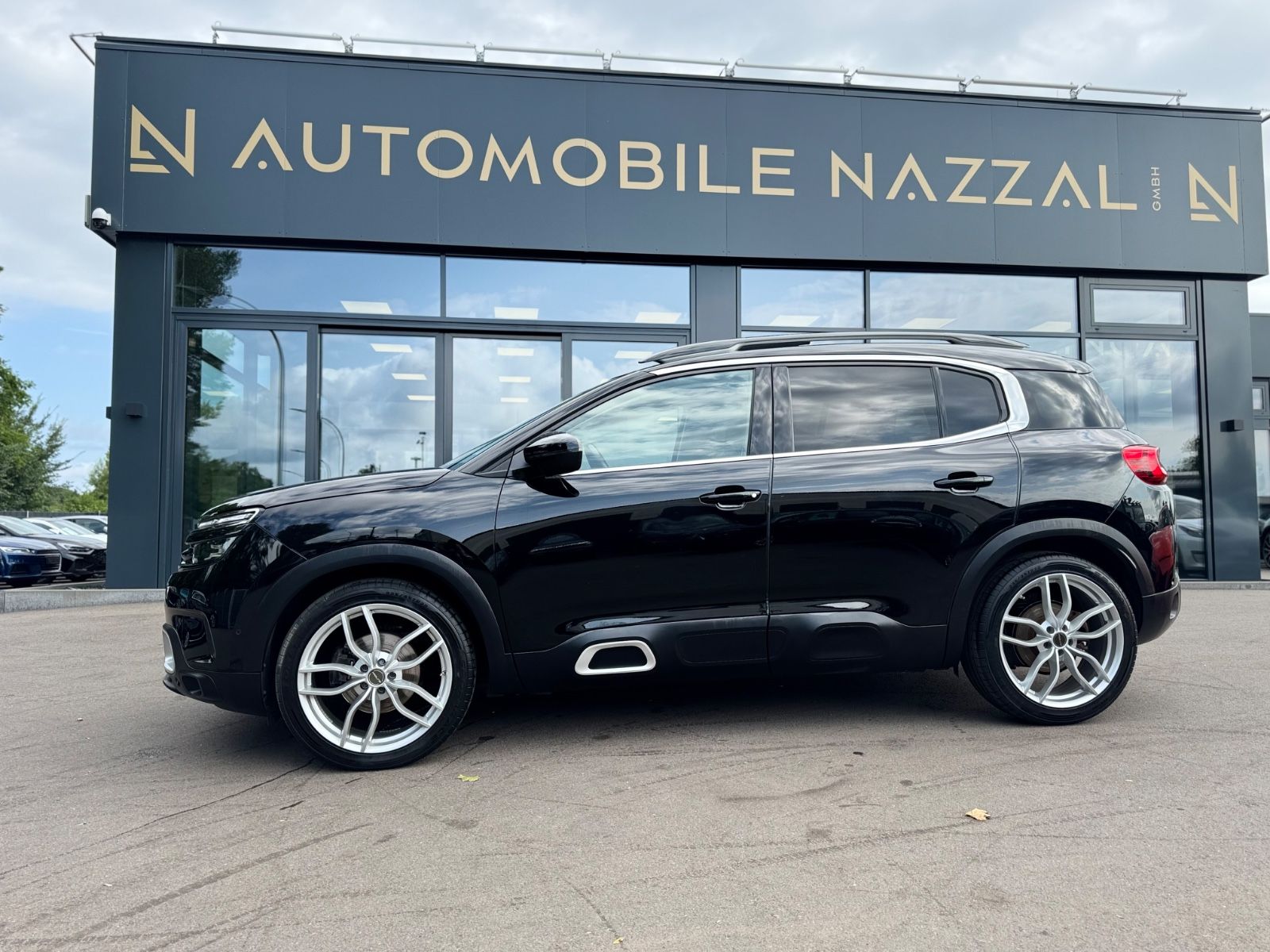 Fahrzeugabbildung Citroën C5 AIRCROSS BLUE HDI*LED*NAVI*R-KAMERA*20 ZOLL*