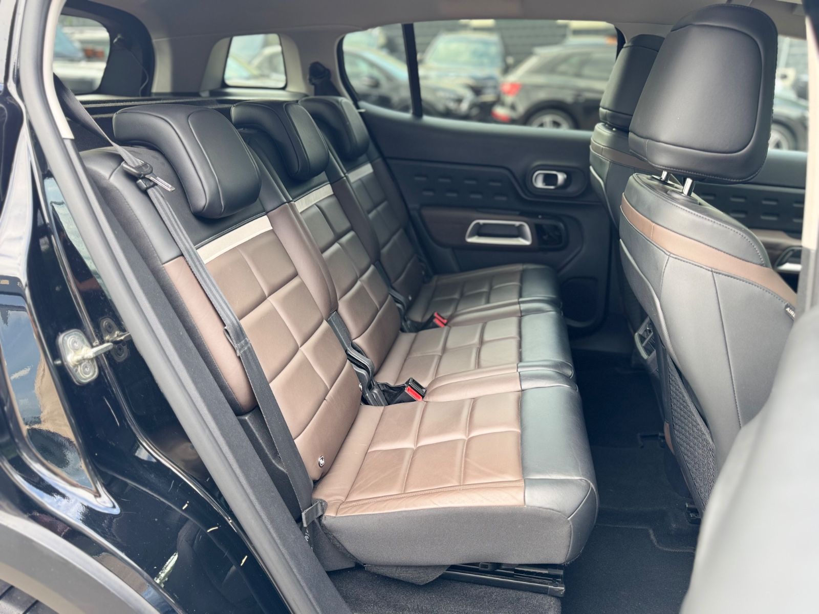 Fahrzeugabbildung Citroën C5 AIRCROSS BLUE HDI*LED*NAVI*R-KAMERA*20 ZOLL*
