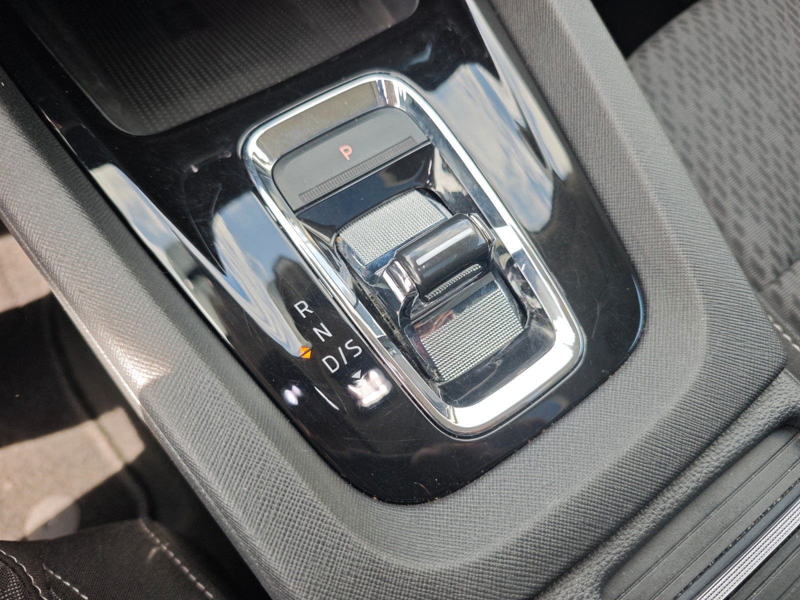 Fahrzeugabbildung SKODA OCTAVIA*PANORAMA*APPLE CAR*NAVI*SHZ*VIRTUAL*