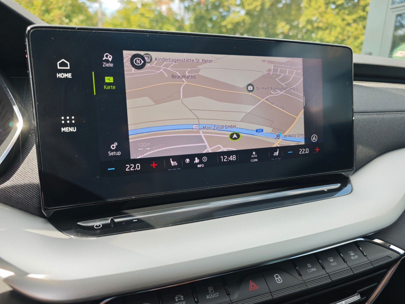 Fahrzeugabbildung SKODA OCTAVIA*PANORAMA*APPLE CAR*NAVI*SHZ*VIRTUAL*