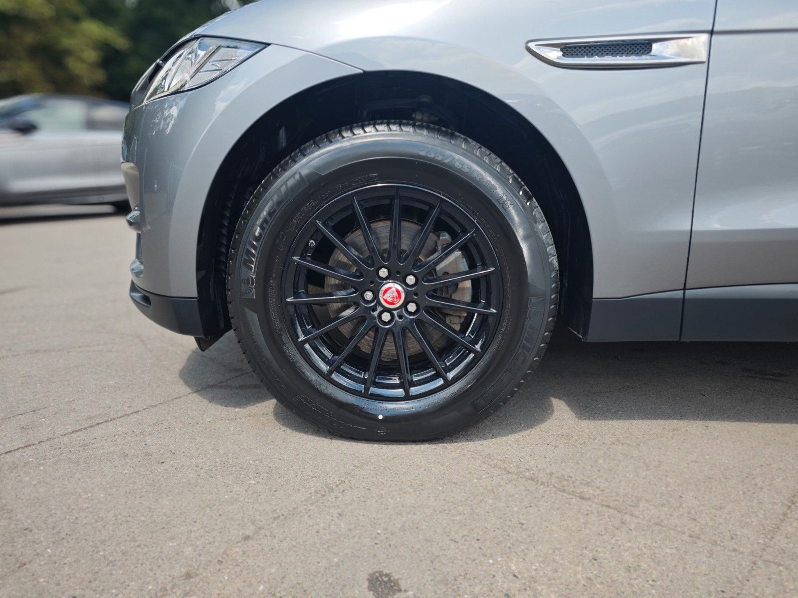 Fahrzeugabbildung Jaguar F-PACE PRESTIGE AWD*VOLL-LED*LEDER*SHZ *KAMERA*