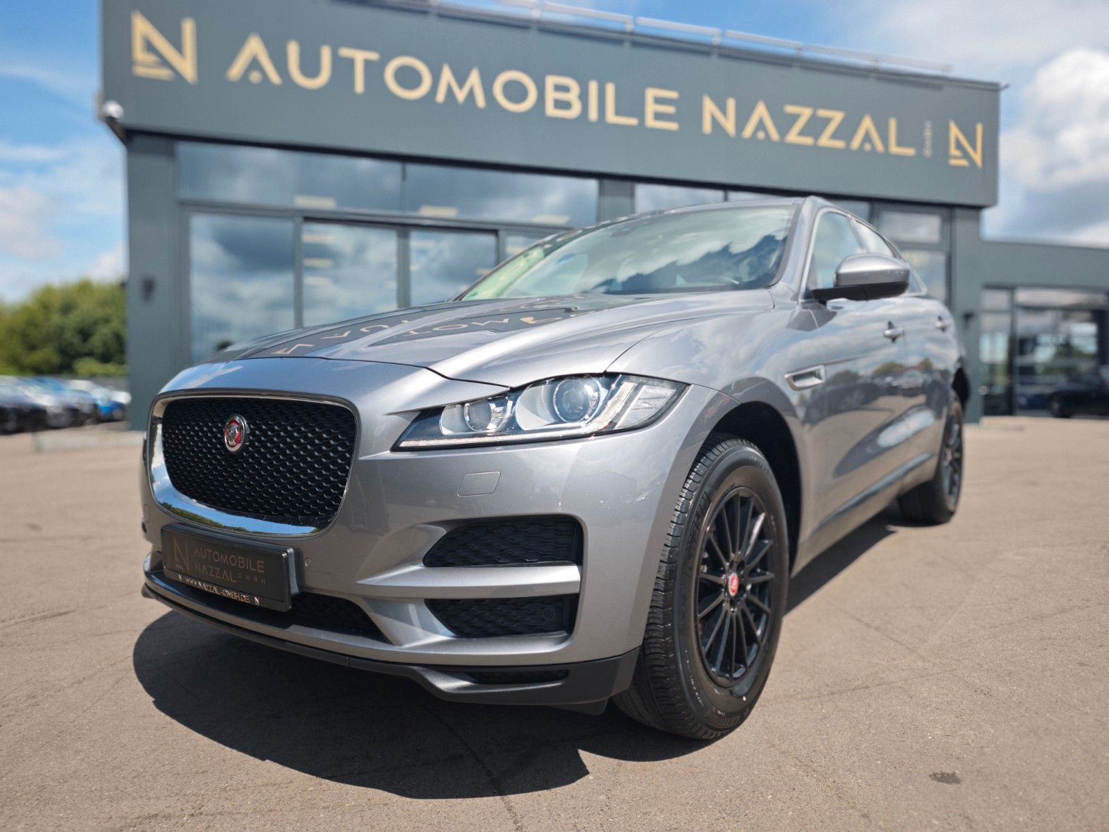Fahrzeugabbildung Jaguar F-PACE PRESTIGE AWD*VOLL-LED*LEDER*SHZ *KAMERA*