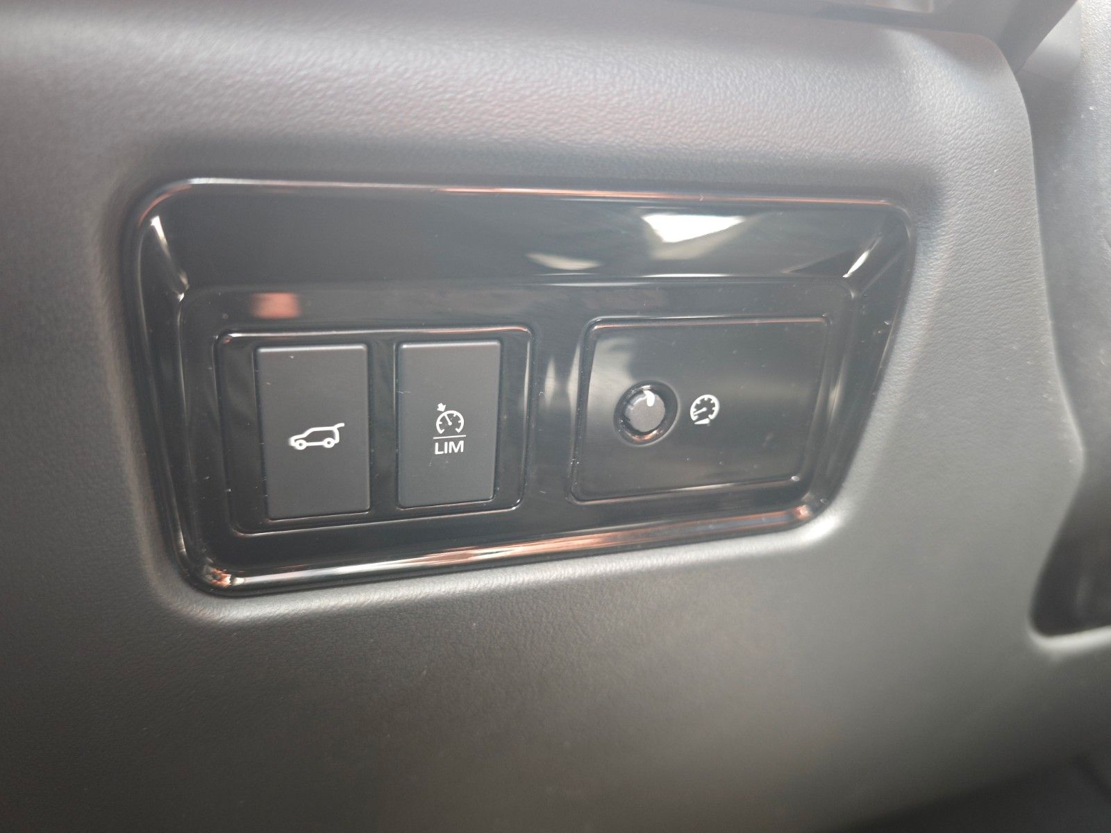 Fahrzeugabbildung Jaguar F-PACE PRESTIGE AWD*VOLL-LED*LEDER*SHZ *KAMERA*