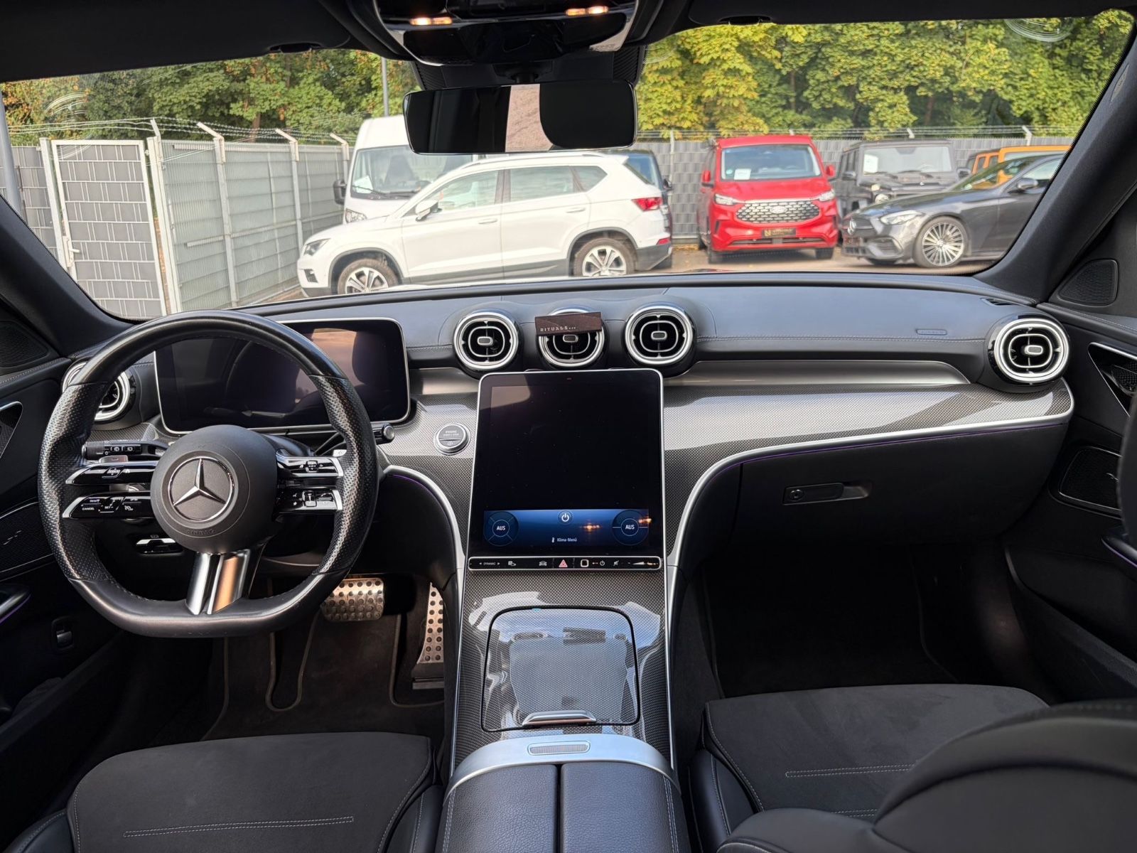 Fahrzeugabbildung Mercedes-Benz C 200 T *AMG-LINE*NIGHT*DIGITAL-LIGHT*19 ZOLL*