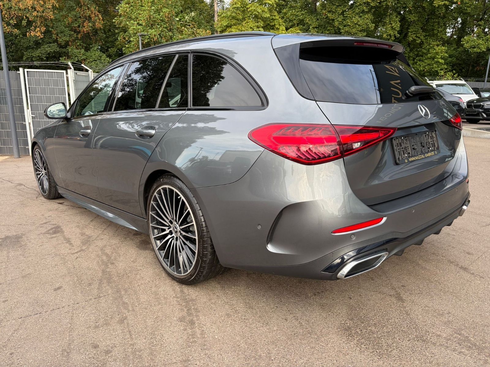 Fahrzeugabbildung Mercedes-Benz C 200 T *AMG-LINE*NIGHT*DIGITAL-LIGHT*19 ZOLL*