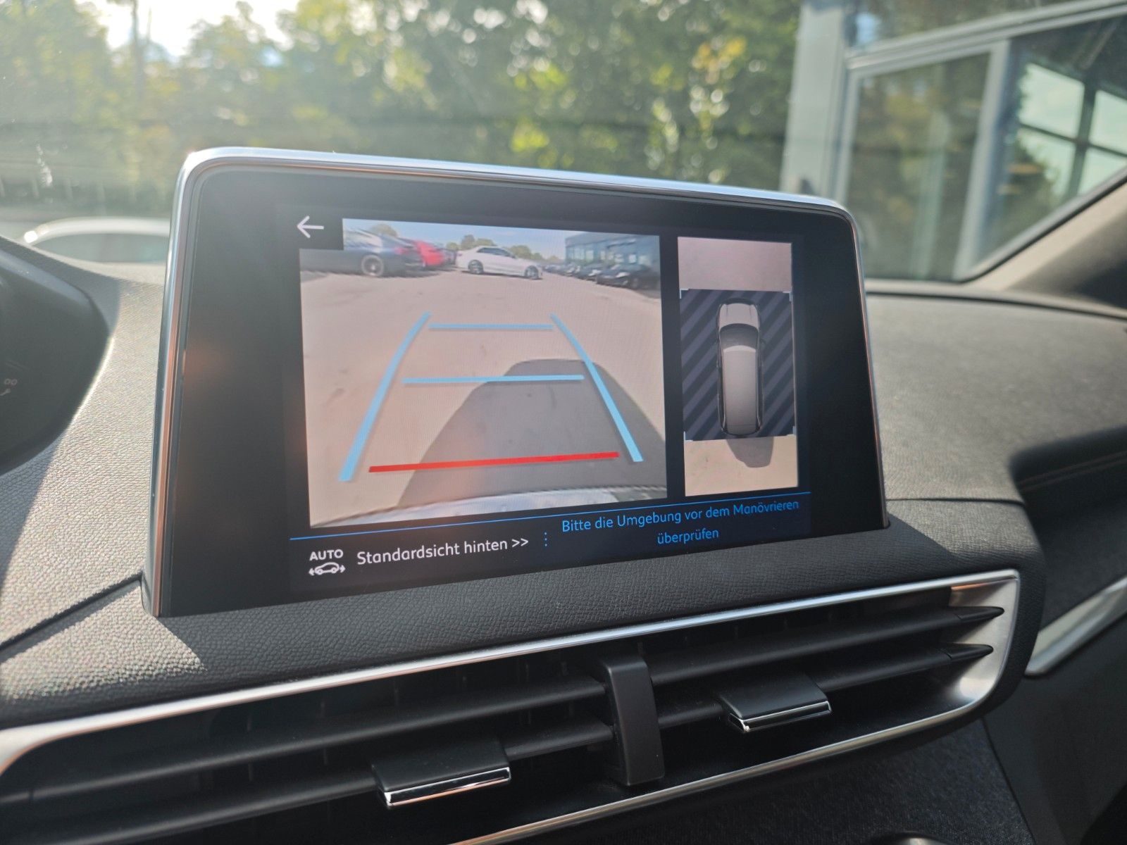 Fahrzeugabbildung Peugeot 5008 GT-LINE*AUT.*7.SITZER*AHK*ACC*PANORAMA*