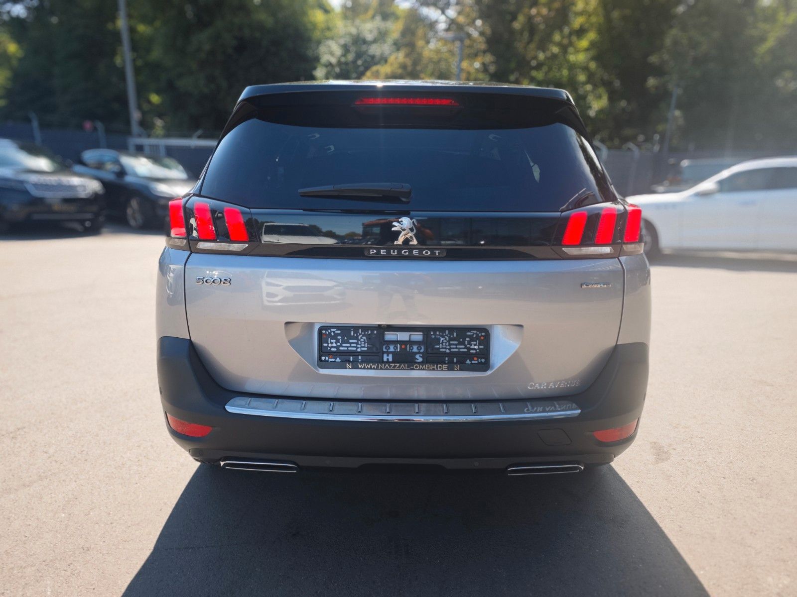 Fahrzeugabbildung Peugeot 5008 GT-LINE*AUT.*7.SITZER*AHK*ACC*PANORAMA*
