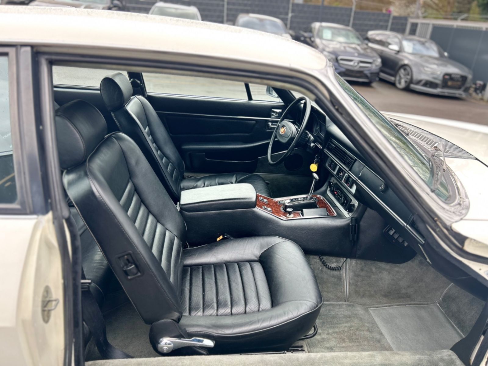 Fahrzeugabbildung Jaguar XJS COUPE V12*AUT.*ORIGINAL*DT.AUSLIEFERUNG*