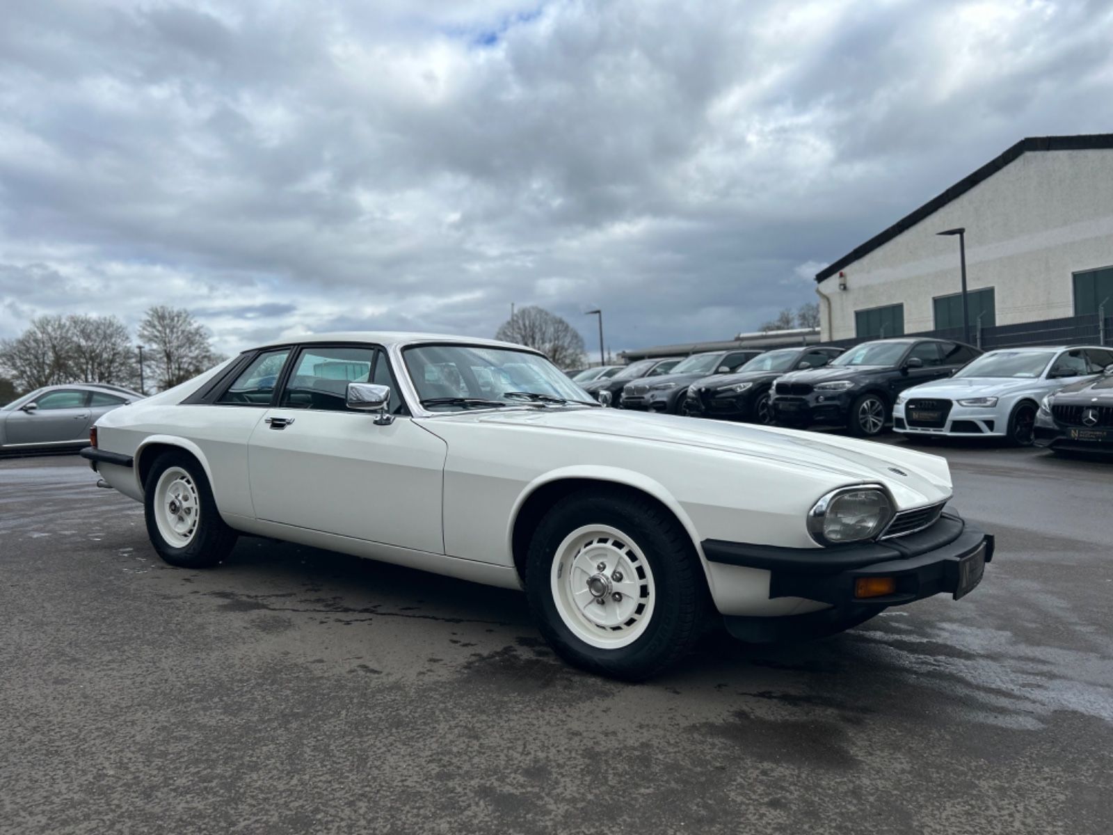 Fahrzeugabbildung Jaguar XJS COUPE V12*AUT.*ORIGINAL*DT.AUSLIEFERUNG*