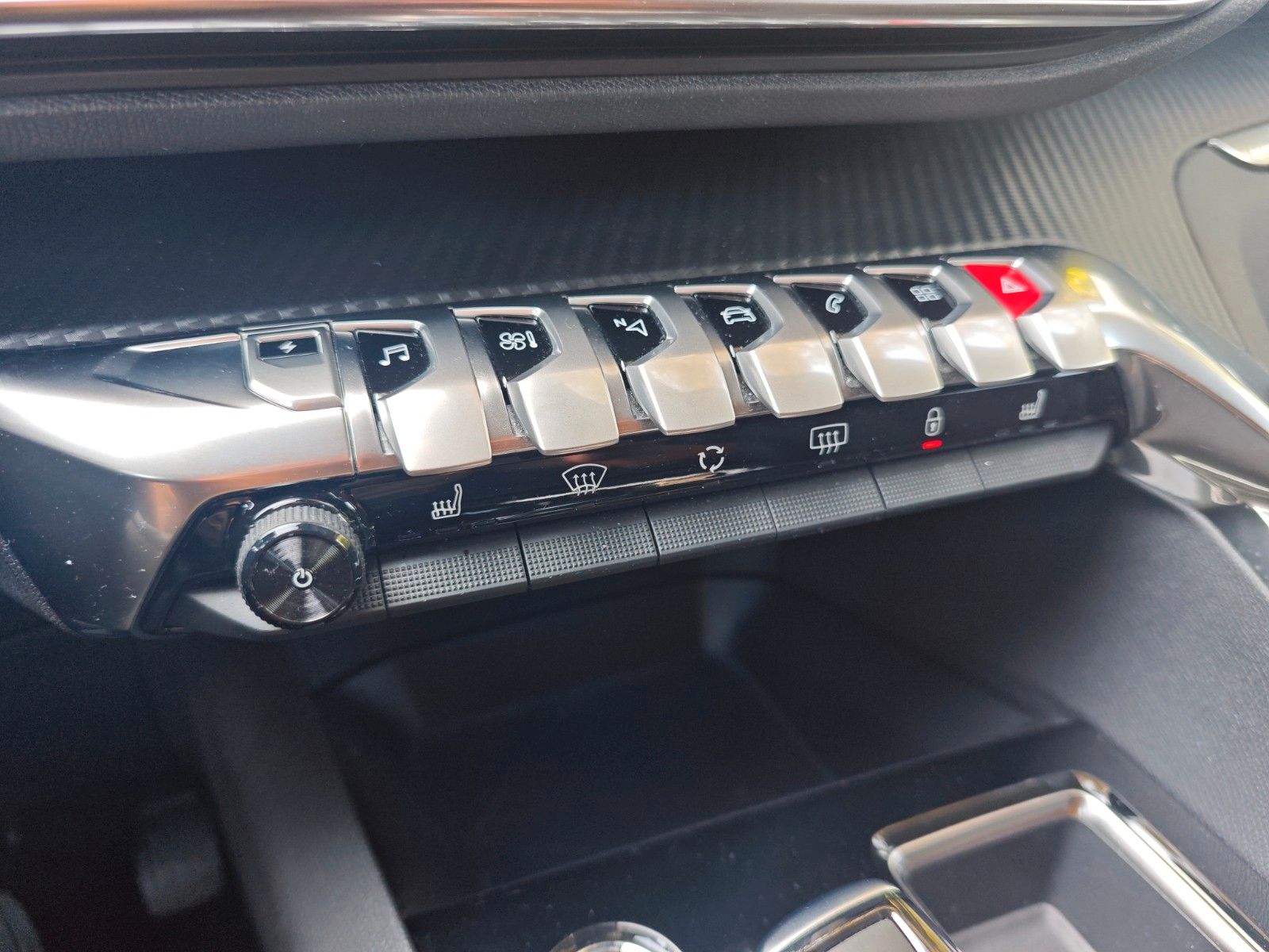Fahrzeugabbildung Peugeot 3008 Hybrid 225 Allure*LED*PACK ASSIST*KAMERA*