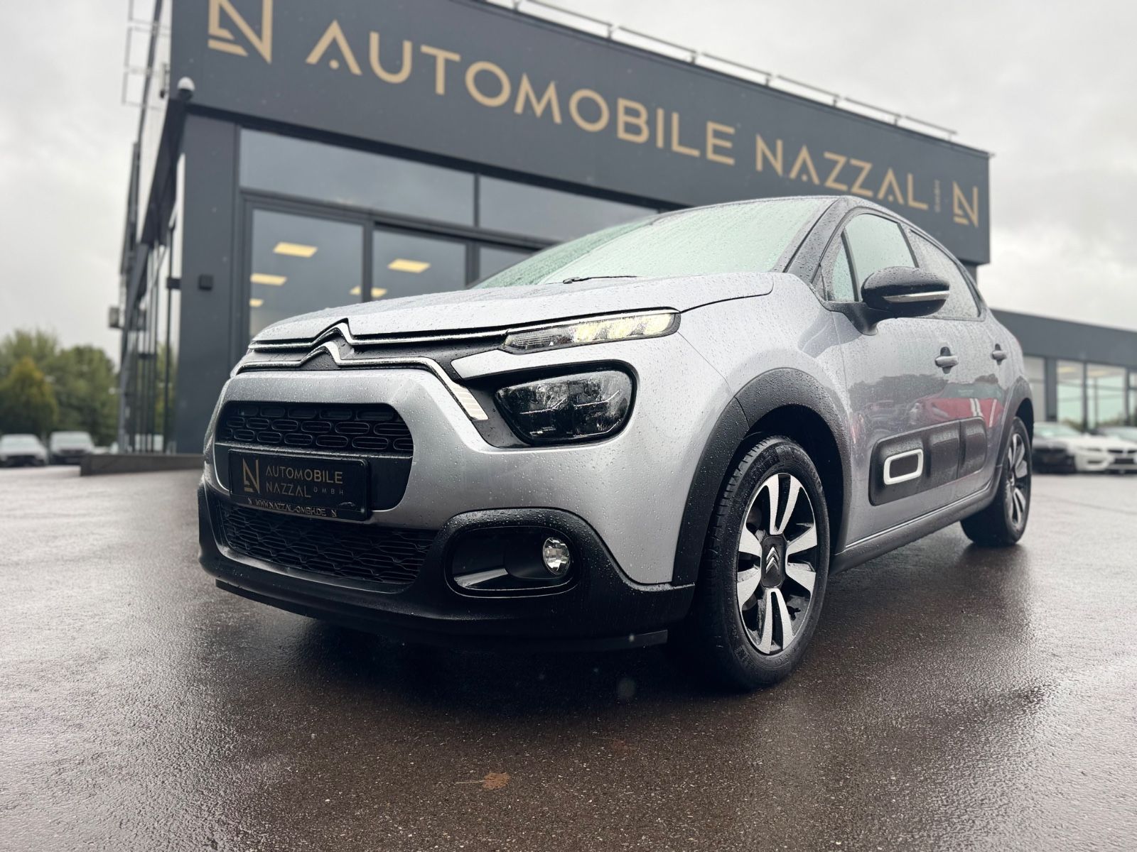 Fahrzeugabbildung Citroën C3 PLUS*STYLE PAKET*KLIMAAUTOMATIK*LED