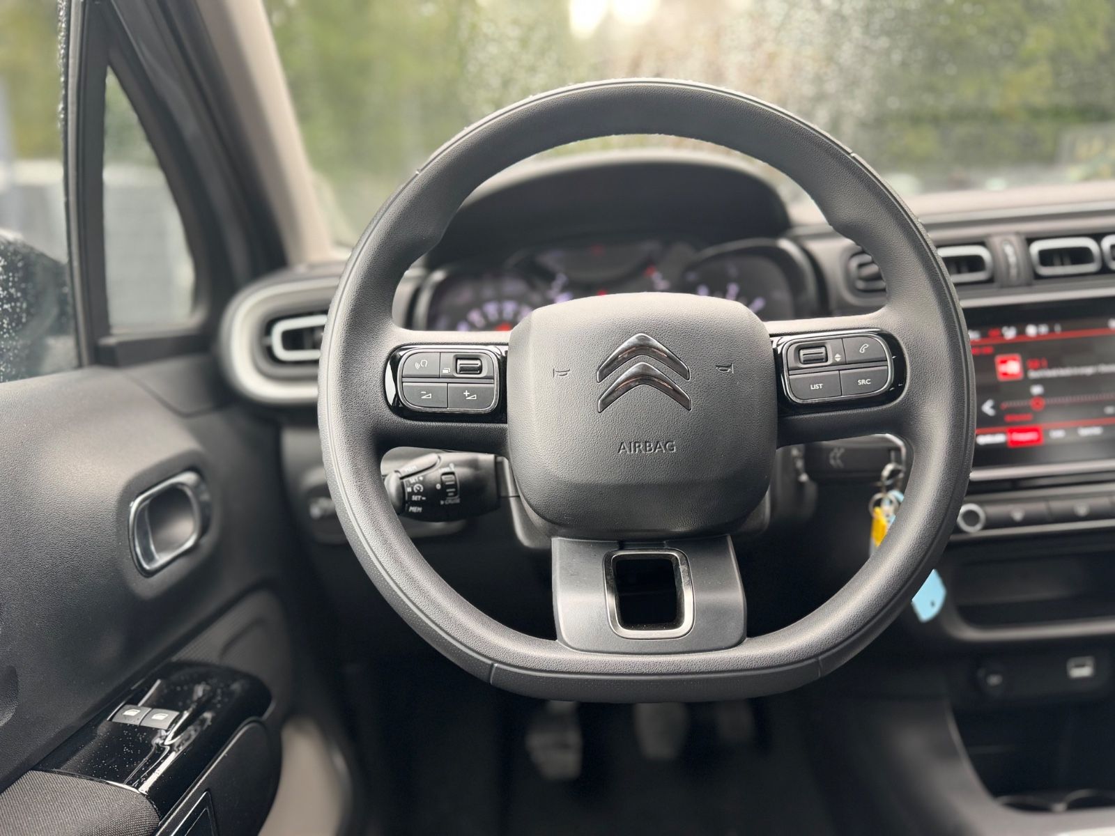 Fahrzeugabbildung Citroën C3 PLUS*STYLE PAKET*KLIMAAUTOMATIK*LED