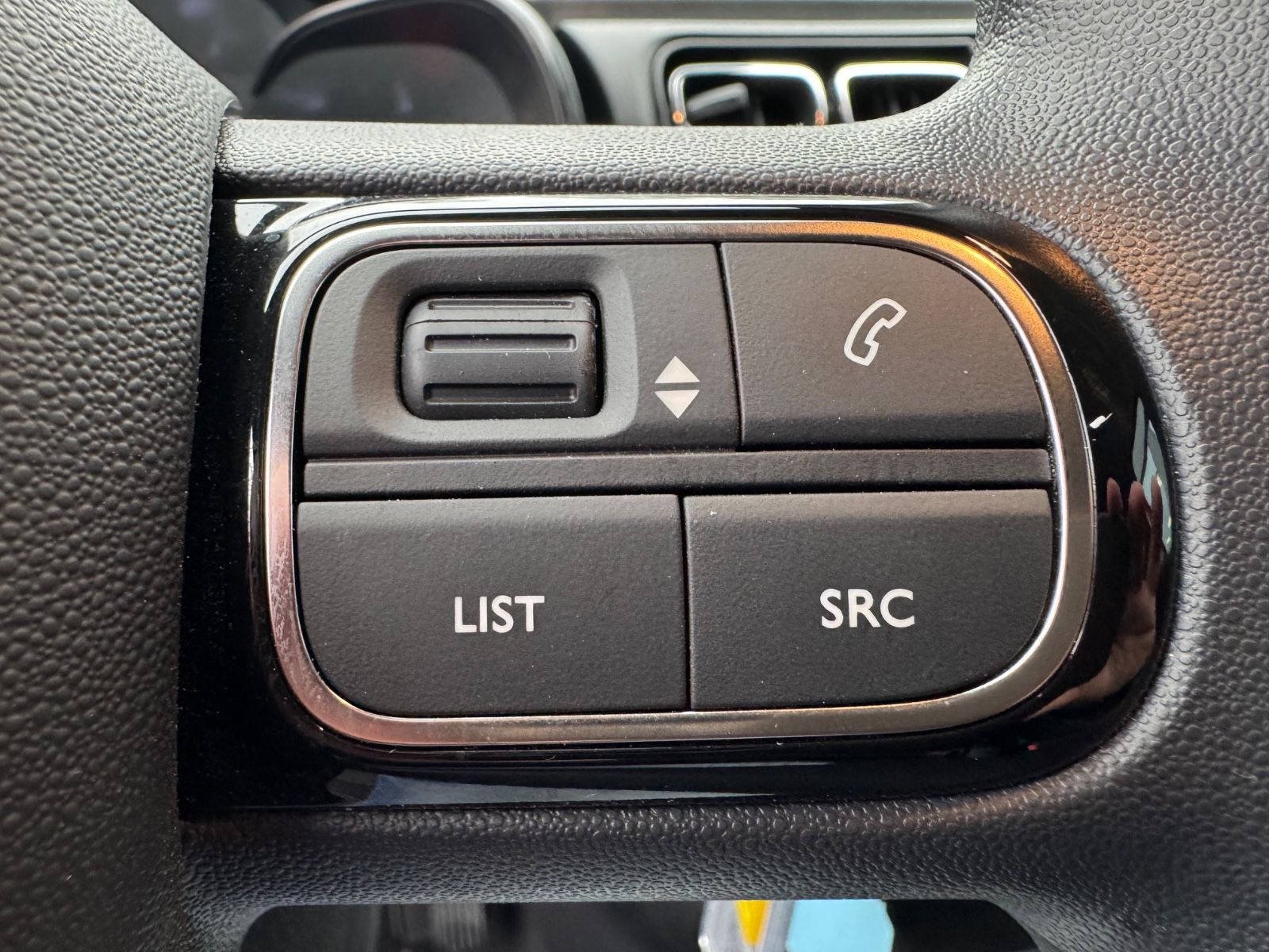 Fahrzeugabbildung Citroën C3 PLUS*STYLE PAKET*KLIMAAUTOMATIK*LED