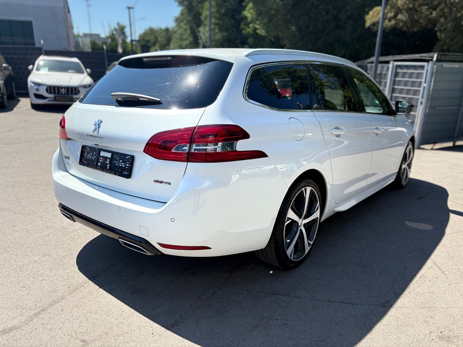 Fahrzeugabbildung Peugeot 308 SW ALURE GT-LINE*DENON*RÜCKFAHRKAMERA*