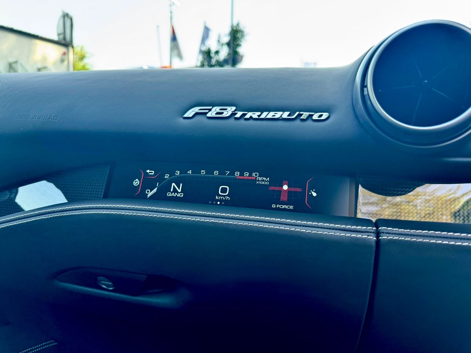Fahrzeugabbildung Ferrari F8 TRIBUTO DCT *KERAMIK*LIFT*CARBON*PPF*DISPLAY*