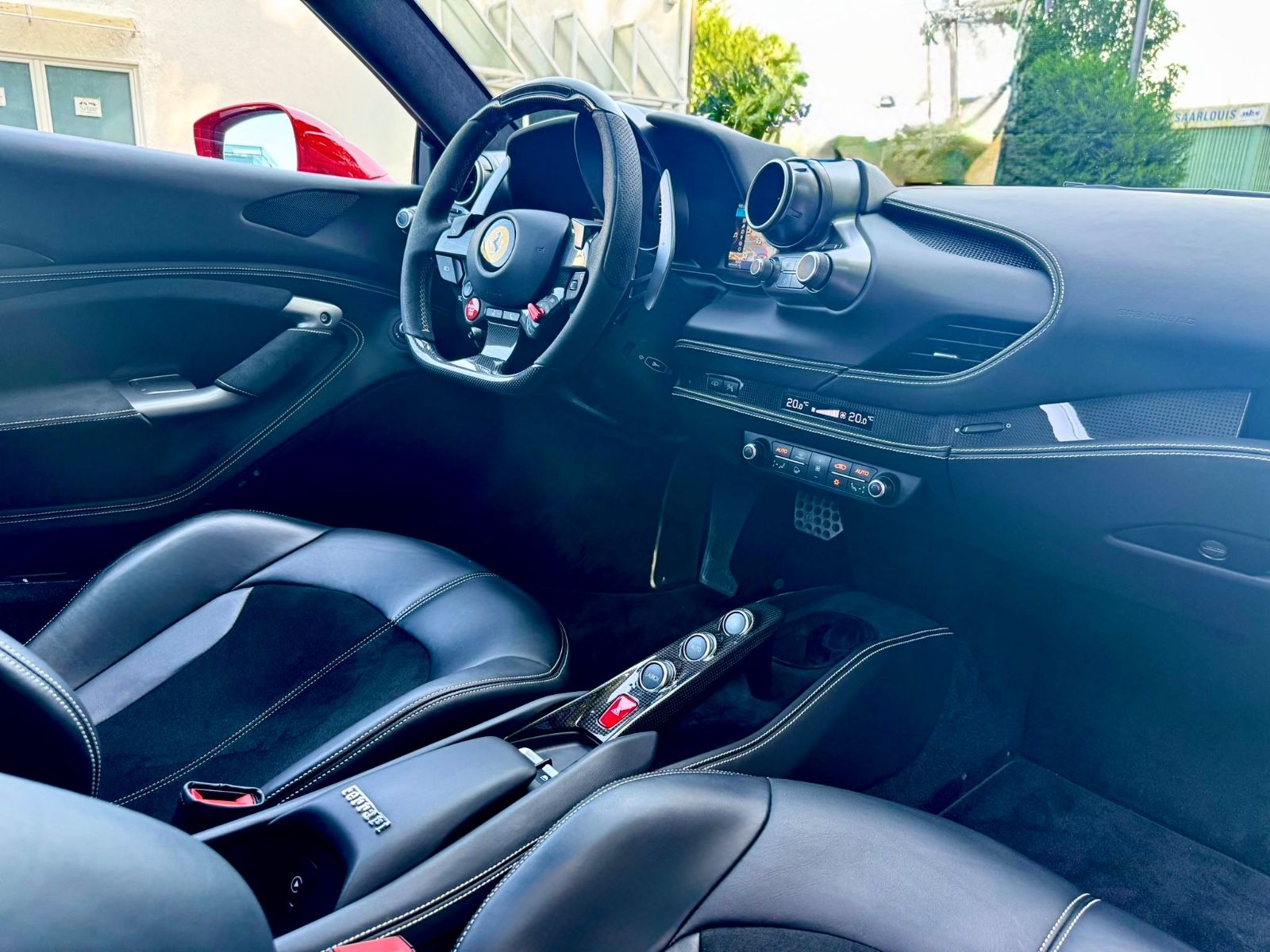 Fahrzeugabbildung Ferrari F8 TRIBUTO DCT *KERAMIK*LIFT*CARBON*PPF*DISPLAY*