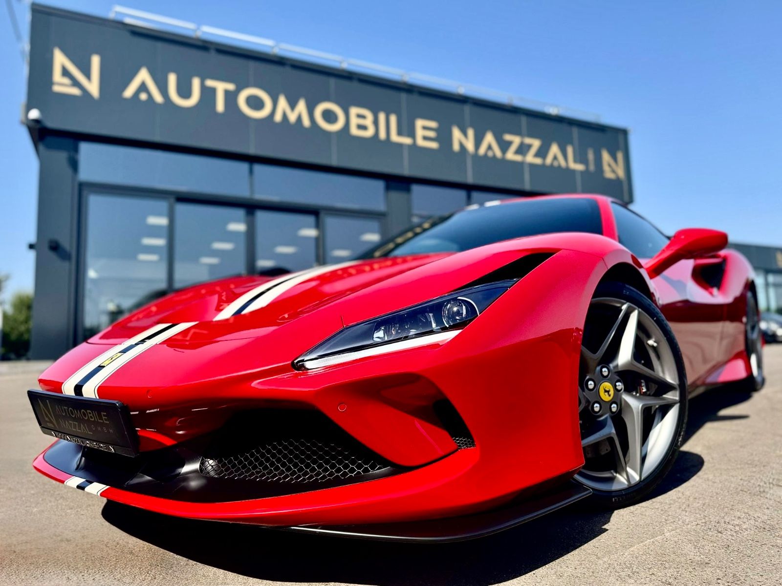 Fahrzeugabbildung Ferrari F8 TRIBUTO DCT *KERAMIK*LIFT*CARBON*PPF*DISPLAY*