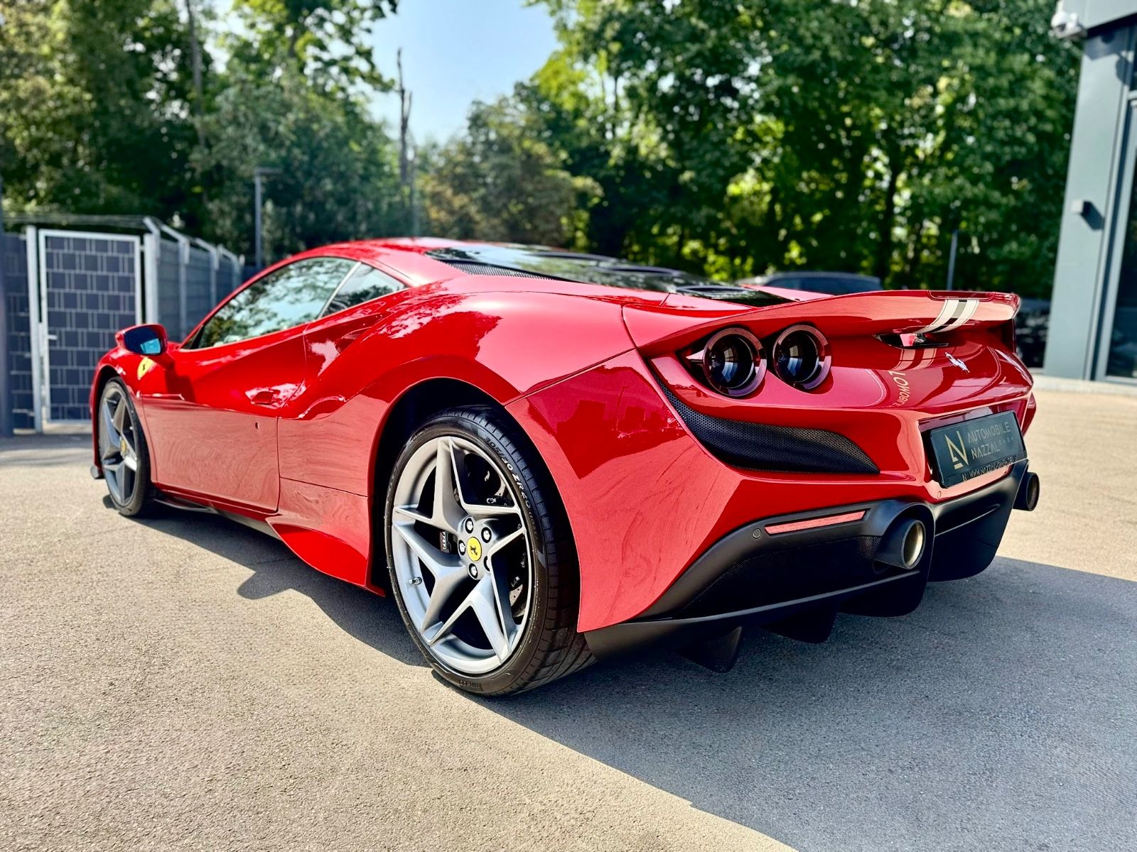 Fahrzeugabbildung Ferrari F8 TRIBUTO DCT *KERAMIK*LIFT*CARBON*PPF*DISPLAY*