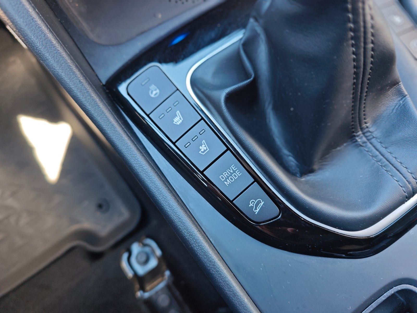Fahrzeugabbildung Hyundai TUCSON PRIME*MILD HYBRID*VOLL LED*LEDER*360 CAM*
