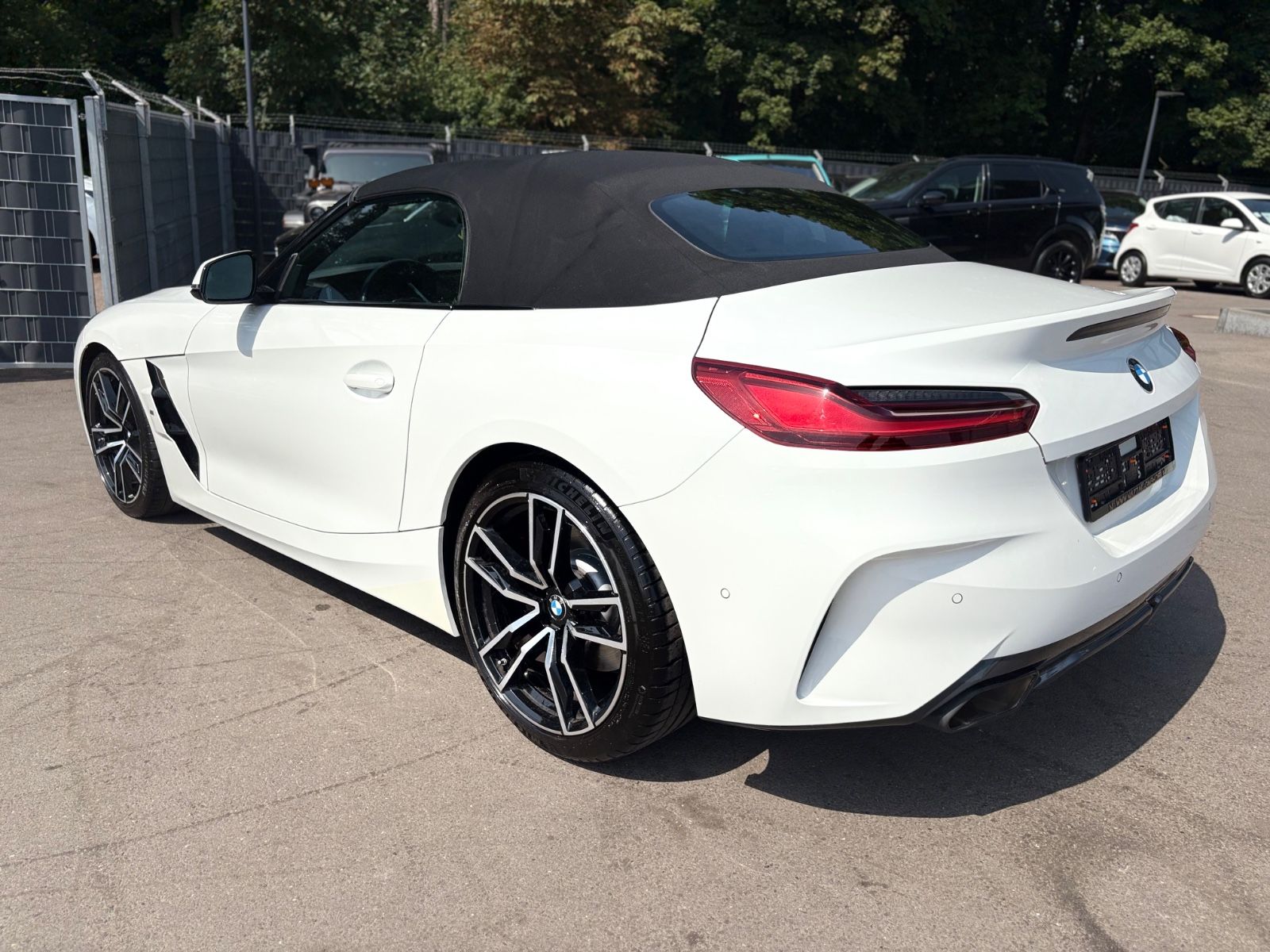 Fahrzeugabbildung BMW Z4 M40i*SHADOW-LINE*BMW LIVE*VOLL-LED*H&K*I.HAND