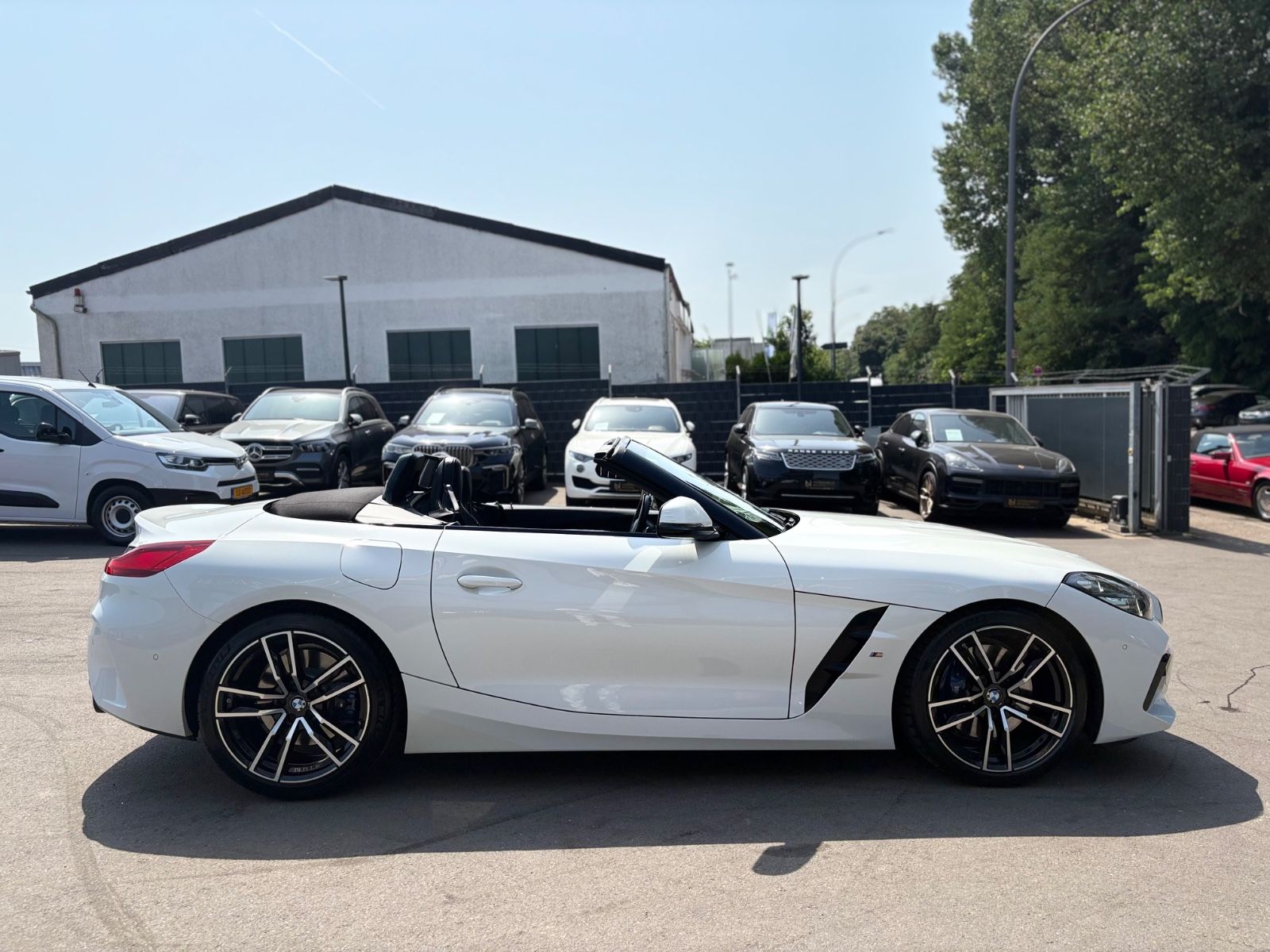 Fahrzeugabbildung BMW Z4 M40i*SHADOW-LINE*BMW LIVE*VOLL-LED*H&K*I.HAND