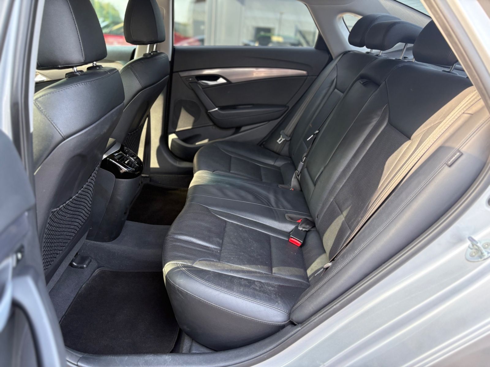 Fahrzeugabbildung Hyundai i40 EXECUTIVE*PANORAMA*VOLL-LEDER*BI-XENON*TOP
