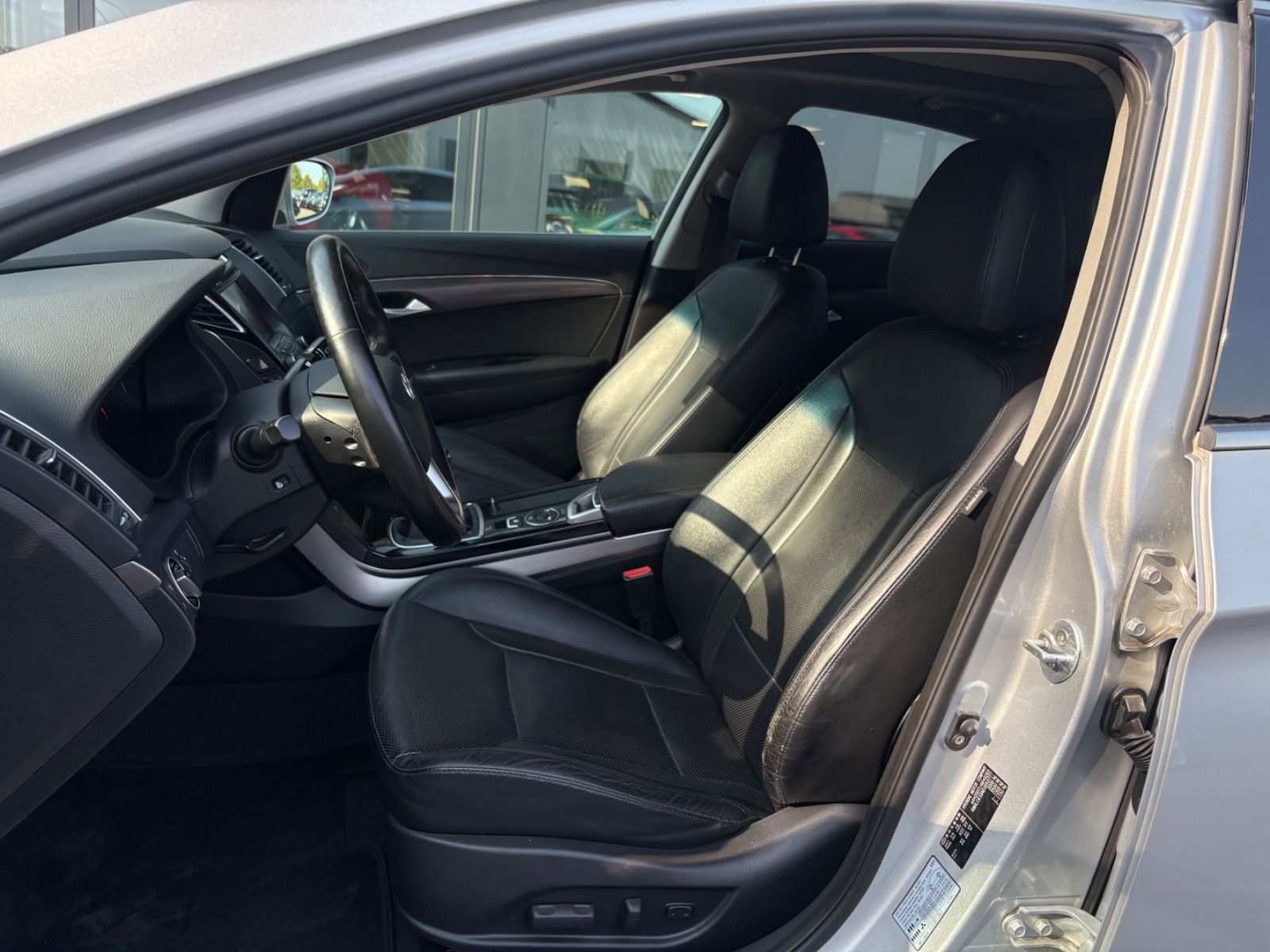 Fahrzeugabbildung Hyundai i40 EXECUTIVE*PANORAMA*VOLL-LEDER*BI-XENON*TOP