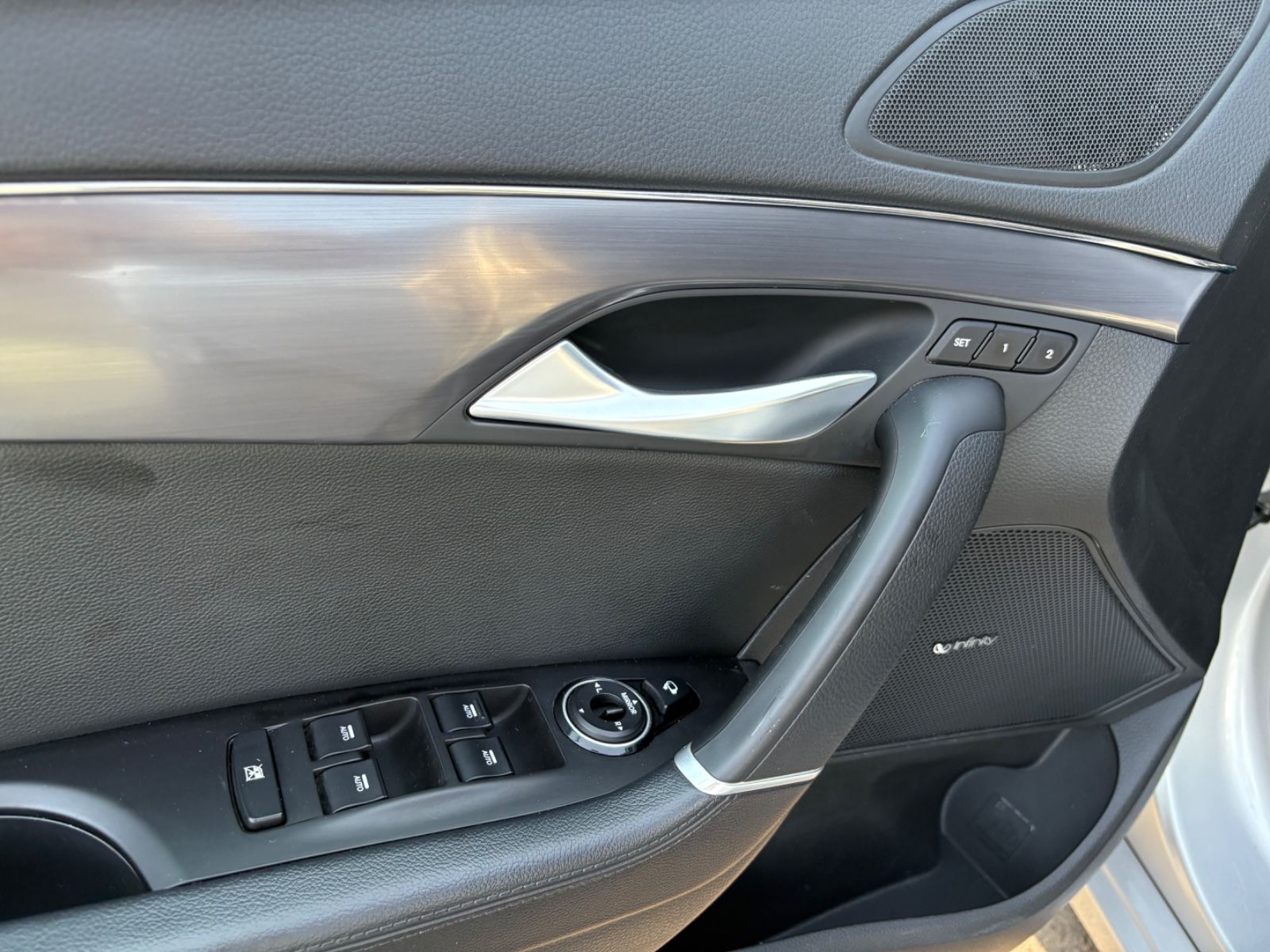 Fahrzeugabbildung Hyundai i40 EXECUTIVE*PANORAMA*VOLL-LEDER*BI-XENON*TOP