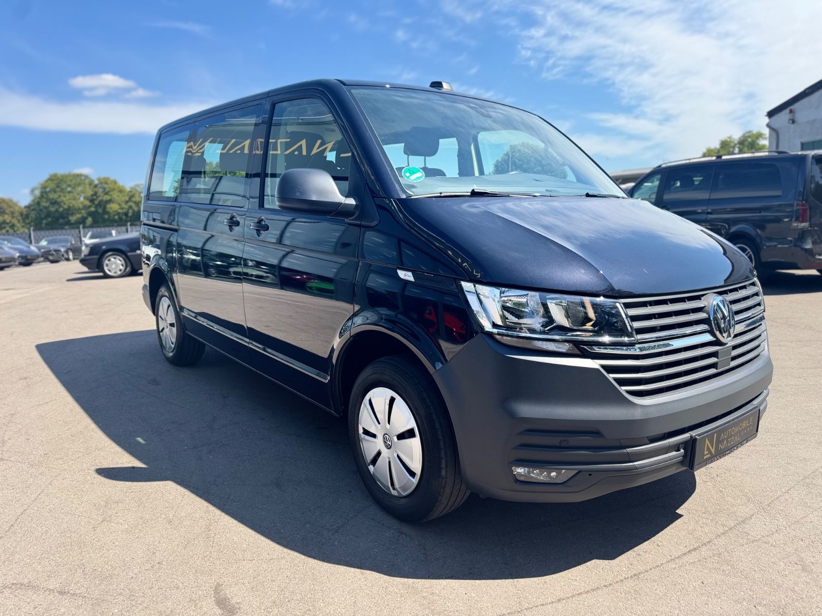 Fahrzeugabbildung Volkswagen T6 TRANSPORTER*AUT*6 SITZER*ACC*KLIMA*SHZ*TOP