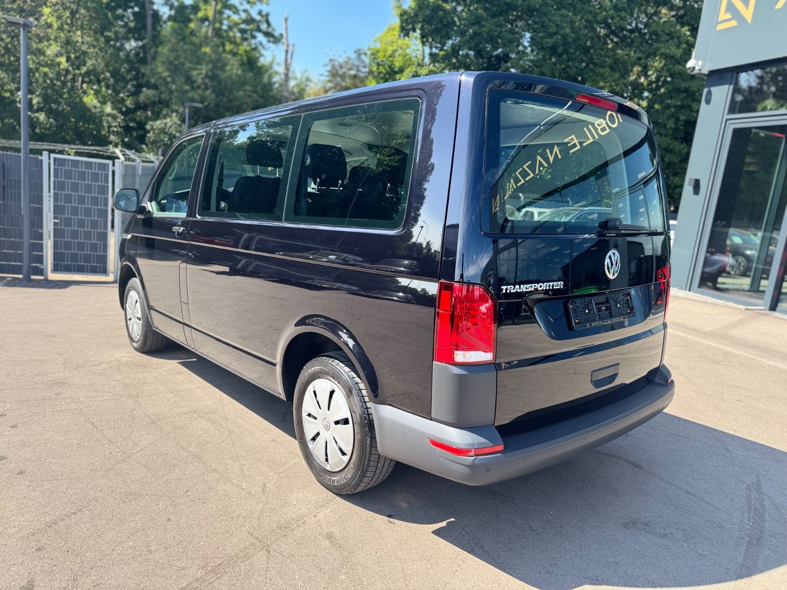 Fahrzeugabbildung Volkswagen T6 TRANSPORTER*AUT*6 SITZER*ACC*KLIMA*SHZ*TOP
