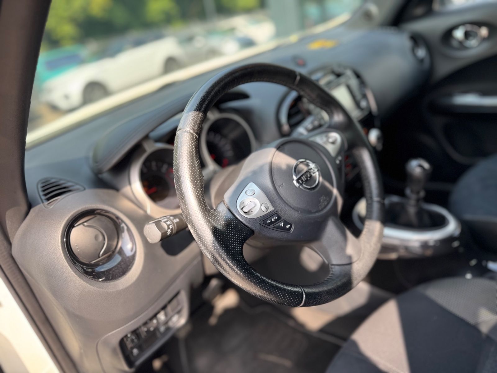 Fahrzeugabbildung Nissan JUKE N-CONNECTA*KAMERA*DESIGN FELGEN*TOP