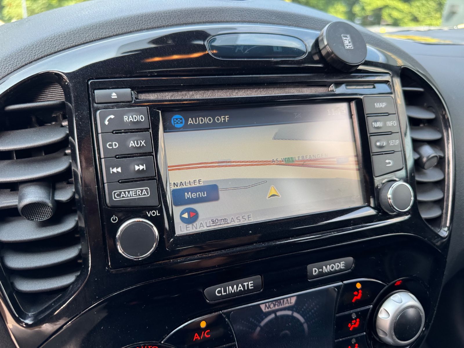 Fahrzeugabbildung Nissan JUKE N-CONNECTA*KAMERA*DESIGN FELGEN*TOP