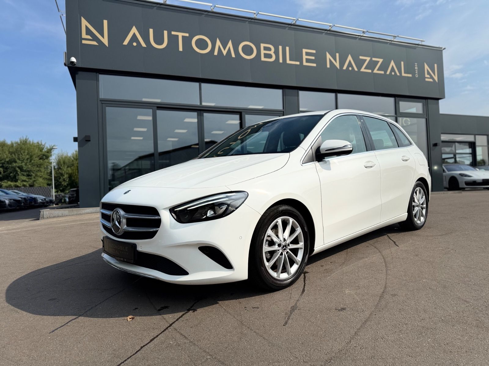 Mercedes-Benz B 180 *SPORTPAKET*MULTIBEAM*LEDER BRAUN*LED*