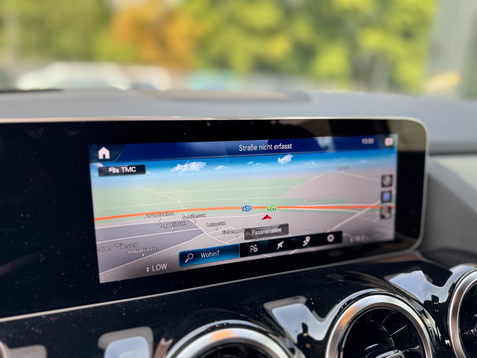 Fahrzeugabbildung Mercedes-Benz B 180 *SPORTPAKET*MULTIBEAM*LEDER BRAUN*LED*