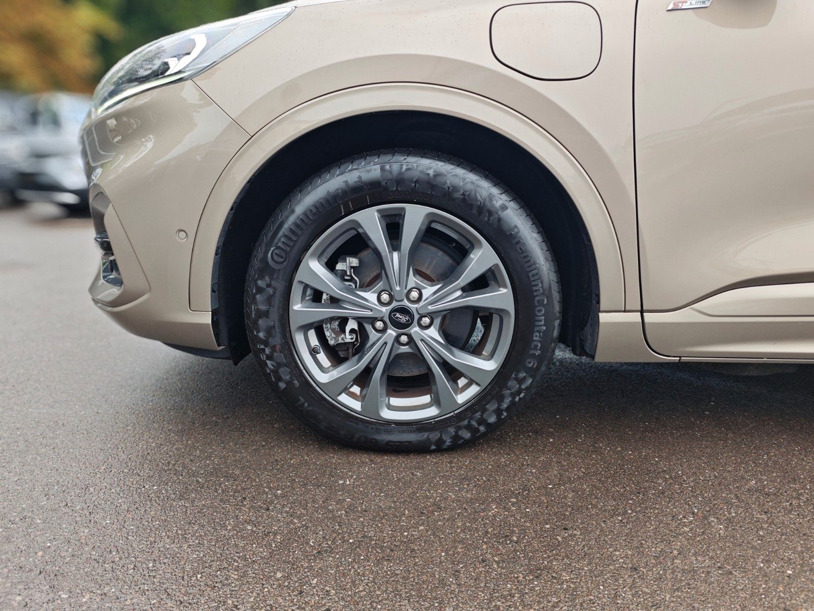 Fahrzeugabbildung Ford KUGA ST-LINE X PLUG IN HYBRID*PANO*LED*