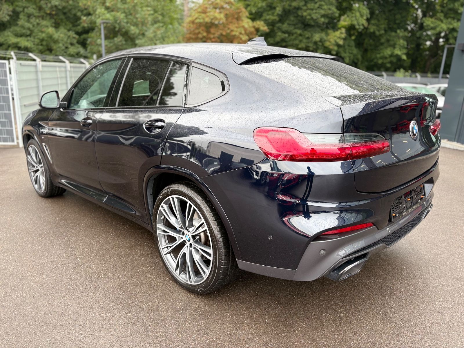 Fahrzeugabbildung BMW X4 M40i*SHADOW*BMW LIVE*PANORAMA*21.Z*360°*