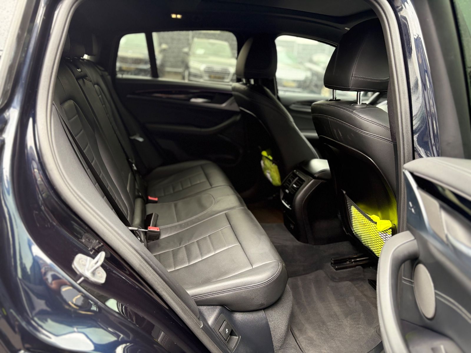 Fahrzeugabbildung BMW X4 M40i*SHADOW*BMW LIVE*PANORAMA*21.Z*360°*