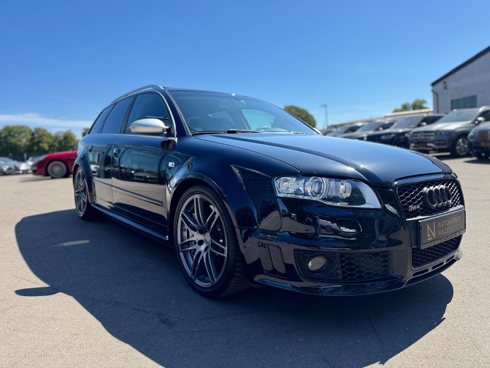 Fahrzeugabbildung Audi RS4 4.2 QUATTRO*RS-SCHALENSITZE*MILTEK*KERAMIK*