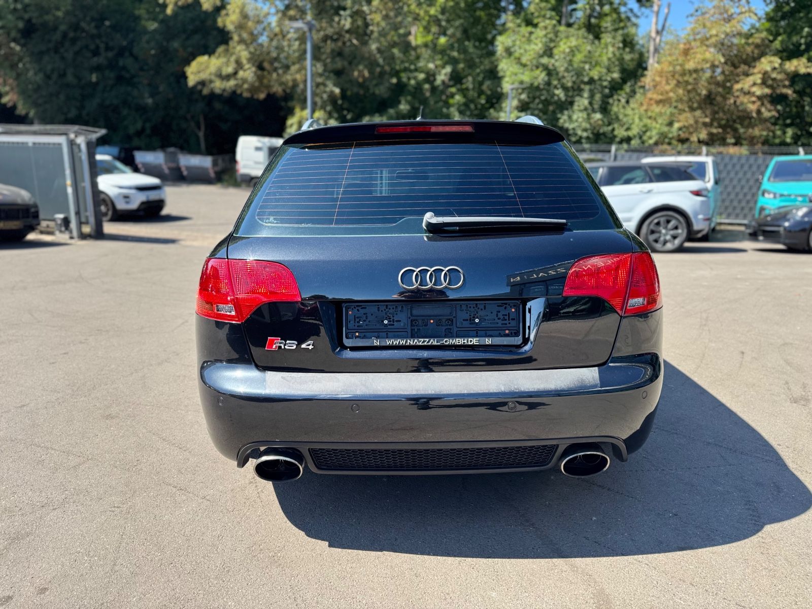 Fahrzeugabbildung Audi RS4 4.2 QUATTRO*RS-SCHALENSITZE*MILTEK*KERAMIK*