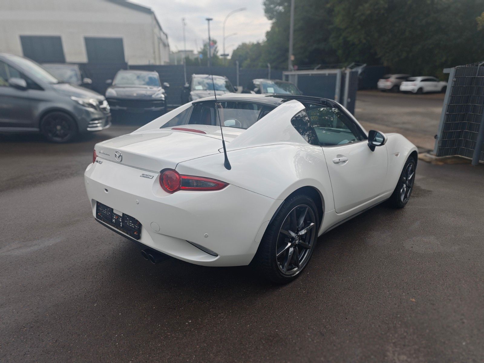 Fahrzeugabbildung Mazda MX-5 SPORT-LINE RF*AUT*MATRIX*LEDER*KAMERA*TOP