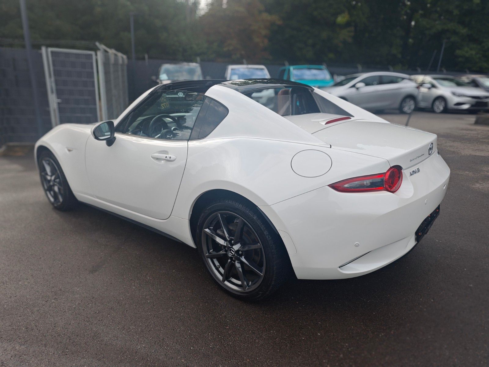 Fahrzeugabbildung Mazda MX-5 SPORT-LINE RF*AUT*MATRIX*LEDER*KAMERA*TOP